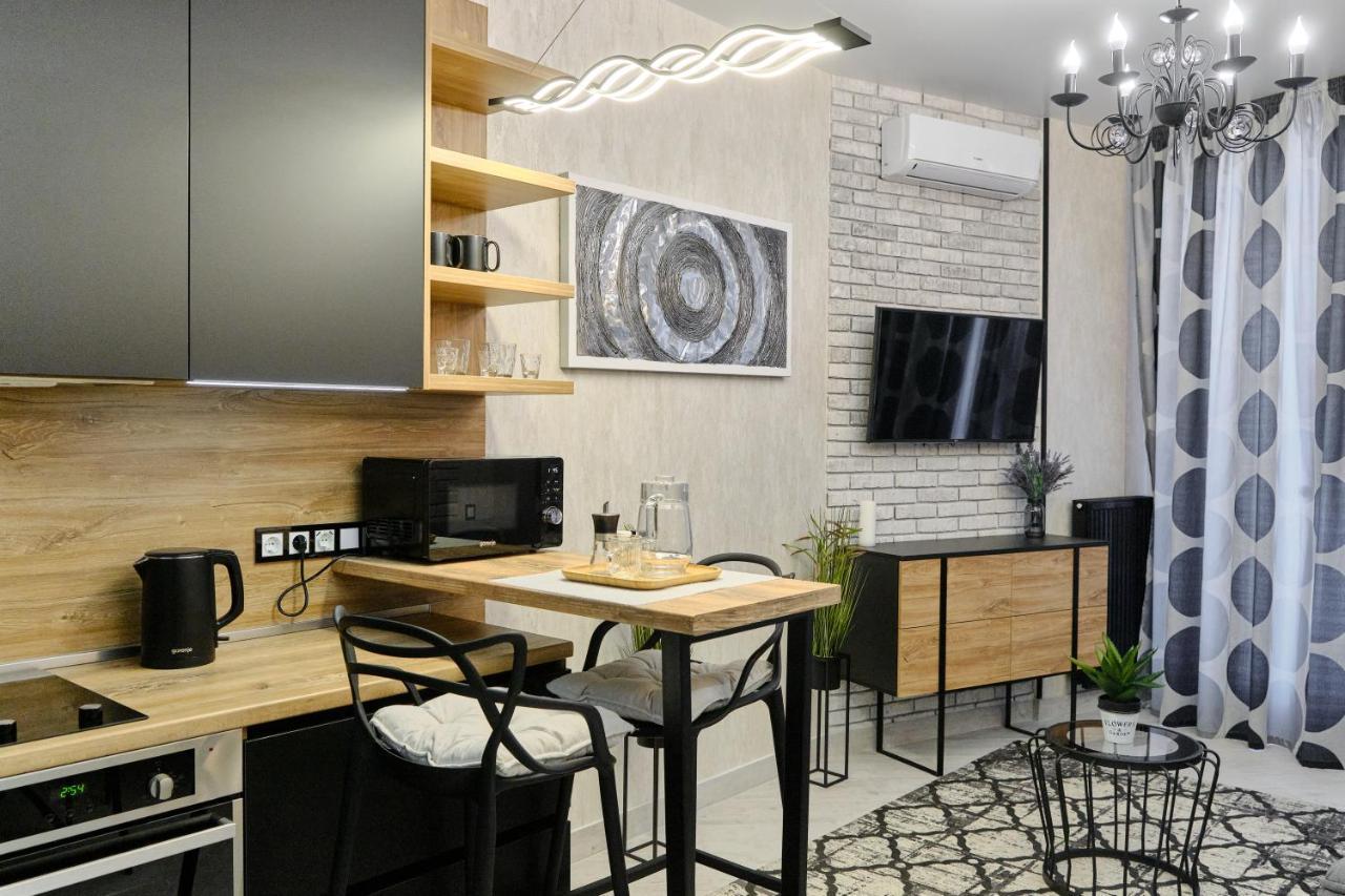 Luxury Apartments Sea View Julymia Одеса Екстериор снимка