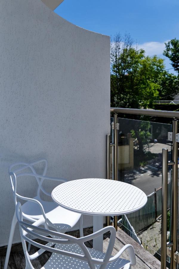 Luxury Apartments Sea View Julymia Одеса Екстериор снимка