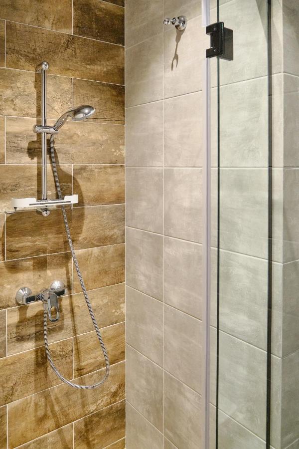 Luxury Apartments Sea View Julymia Одеса Екстериор снимка